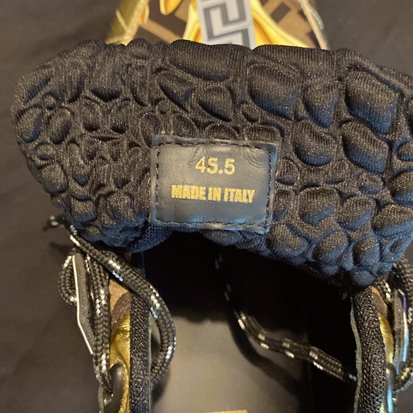 Versace Trigreca Gold - Picture 3 of 7